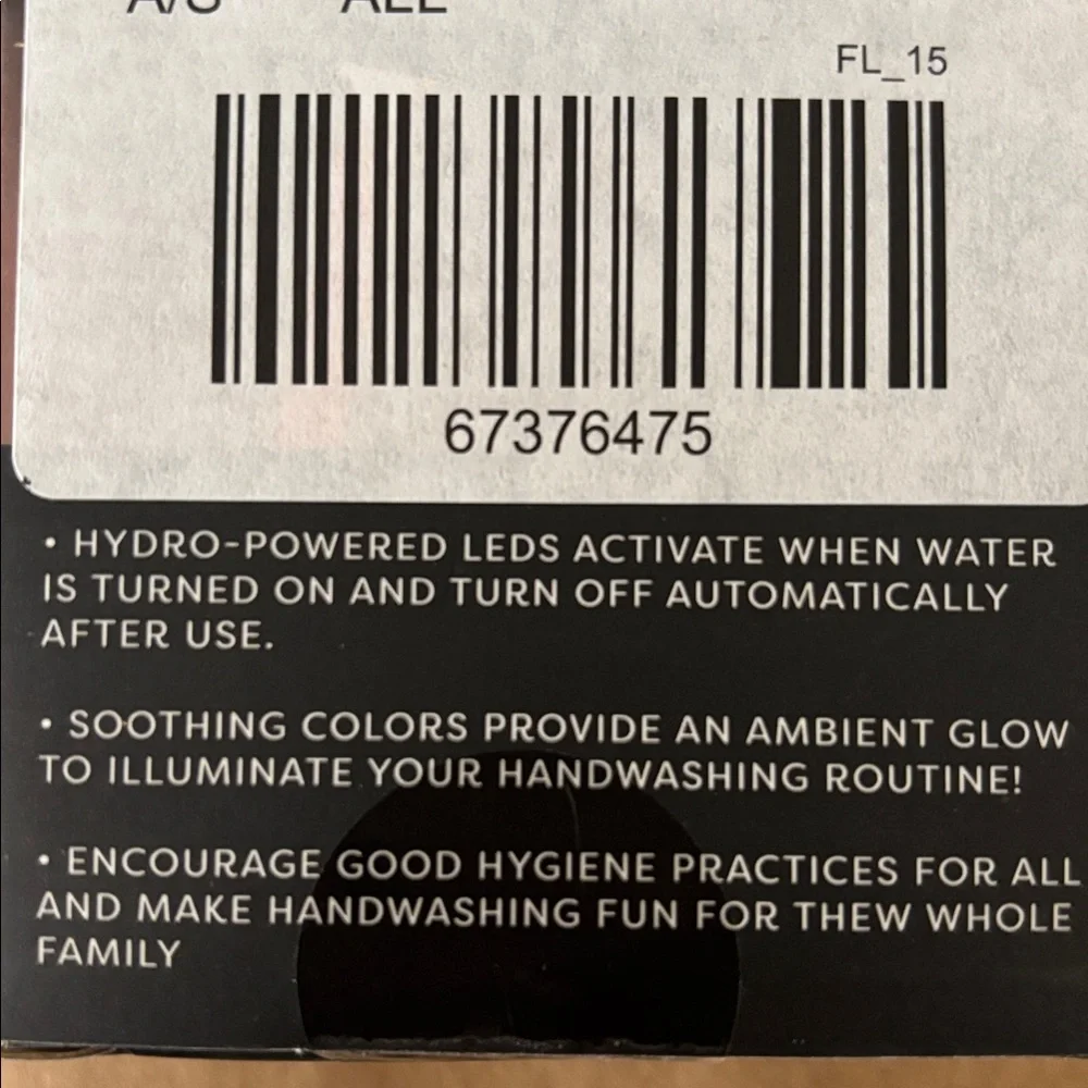Urban outfitters Color-Changing LED Faucet Light - new in pkg hydropowered. GIFT